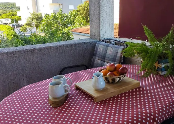 Apartment Cute Marina In The Of Krk