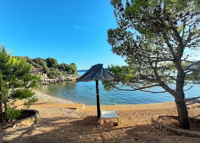 Apartment Cute Marina In The Of Krk Krk Town