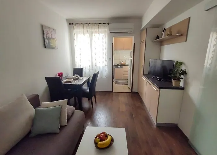 شقة Cute Marina In The Of Krk كرك